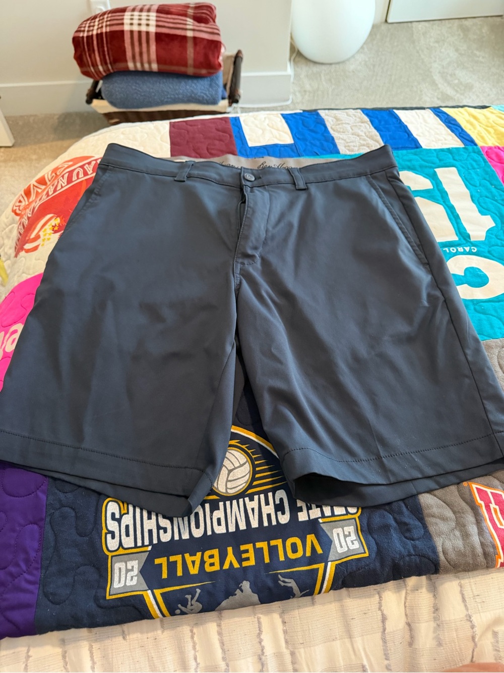 Hogan Men's Flat-Front Shorts